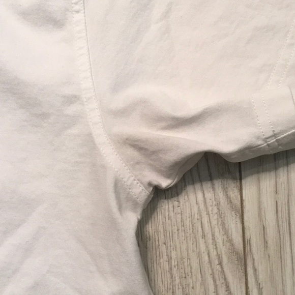 Burberry T shirt - Picture 4 of 5